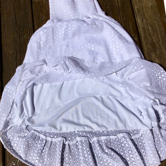 Lil’ White Summer Dress Simply SWEET 1 of 2
Available Sz XS/SM - Picture 7 of 16